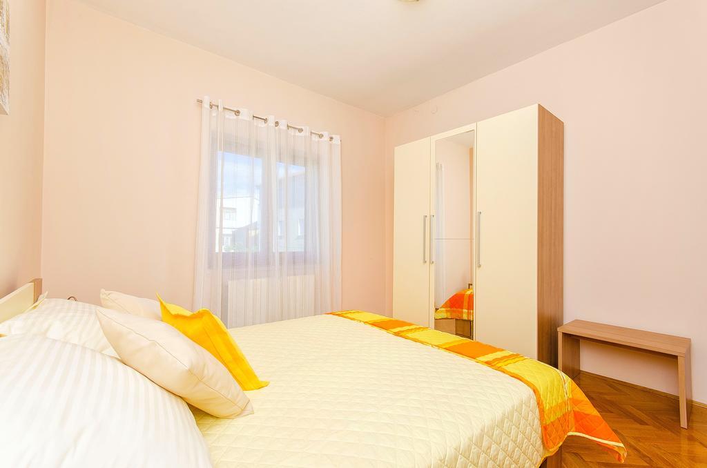 Apartment San Kaštela Εξωτερικό φωτογραφία