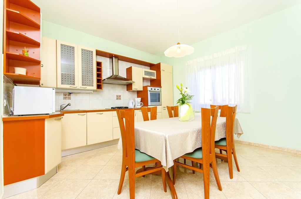 Apartment San Kaštela Εξωτερικό φωτογραφία